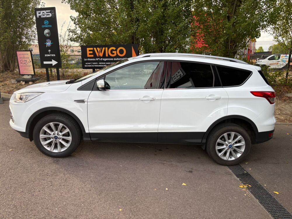 Kuga 2.0 TDCI 150ch TITANIUM 4X2 START-STOP / ATTELAGE - RADAR AV 2016 occasion 76150 Saint-Jean-du-Cardonnay