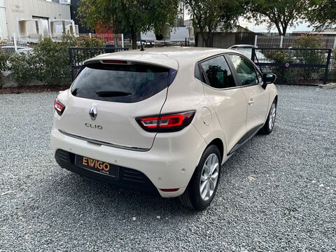 Clio 1.2 TCE 120 INTENS EDC / Premi&egrave;re main / Entretien complet / 2017 occasion 17000 La Rochelle