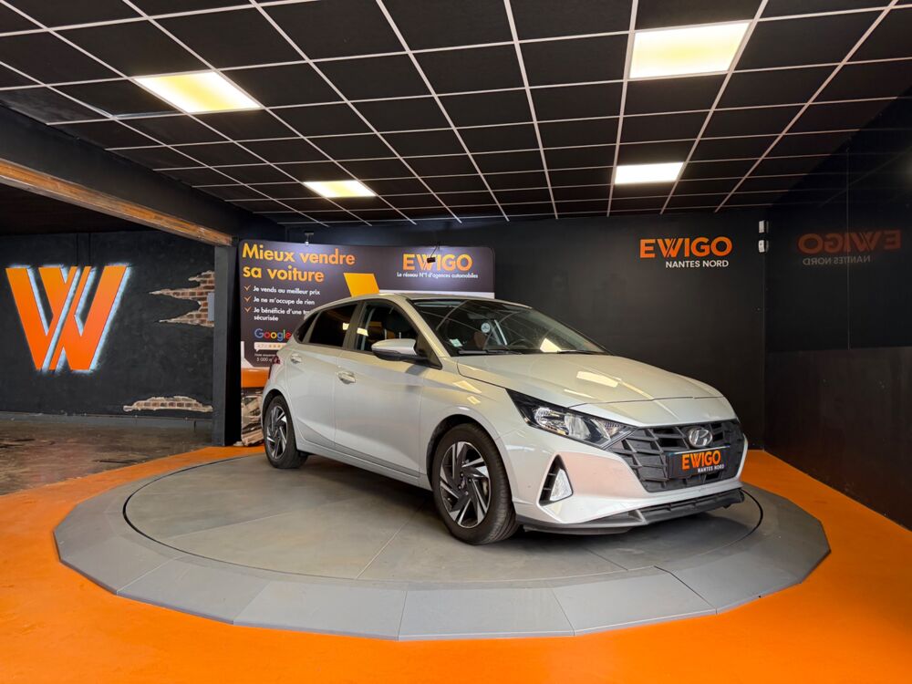 i20 1.2 84 INTUITIVE // APPLE CARPLAY // CAMERA DE RECUL // UN S 2022 occasion 44300 Nantes