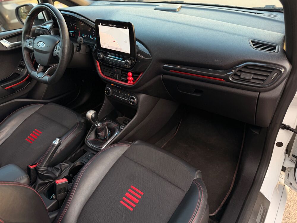 Fiesta 1.0 ECOBOOST 140CH ST-LINE BVM 5 PORTES 2018 occasion 25300 Pontarlier