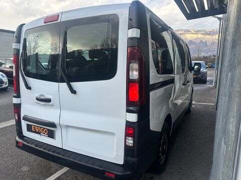 Trafic COMBI 1.6 DCI 125ch L1 LIFE 9 PLACES 2016 occasion 38420 Le Versoud
