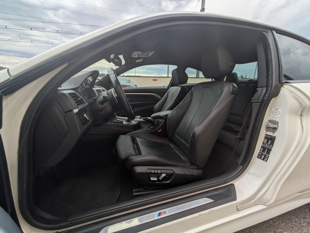 S&eacute;rie 4 COUPE 3.0 440I 325ch XDRIVE SPORT BVA / ENTRETIEN BMW 2016 occasion 69420 Ampuis