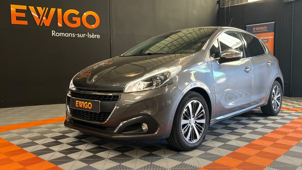208 GENERATION-I 1.2 PURETECH 110 ALLURE START-STOP DISTRI NEUVE 2017 occasion 26100 Romans-sur-Is&egrave;re