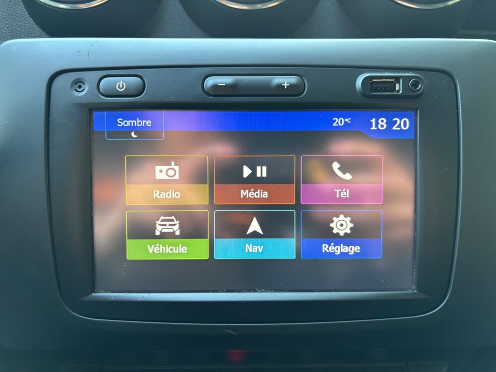Duster 1.5 DCI 110ch PRESTIGE 4X4 / 4 ROUES MOTRICES - CAM&Eacute;RA DE RE 2018 occasion 76150 Saint-Jean-du-Cardonnay