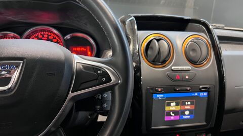 Duster EXPLORER 1.5 DCI 110 4X2 EDC BVA BLEU COSMOS - ATTELAGE - S 2017 occasion 33610 Cestas