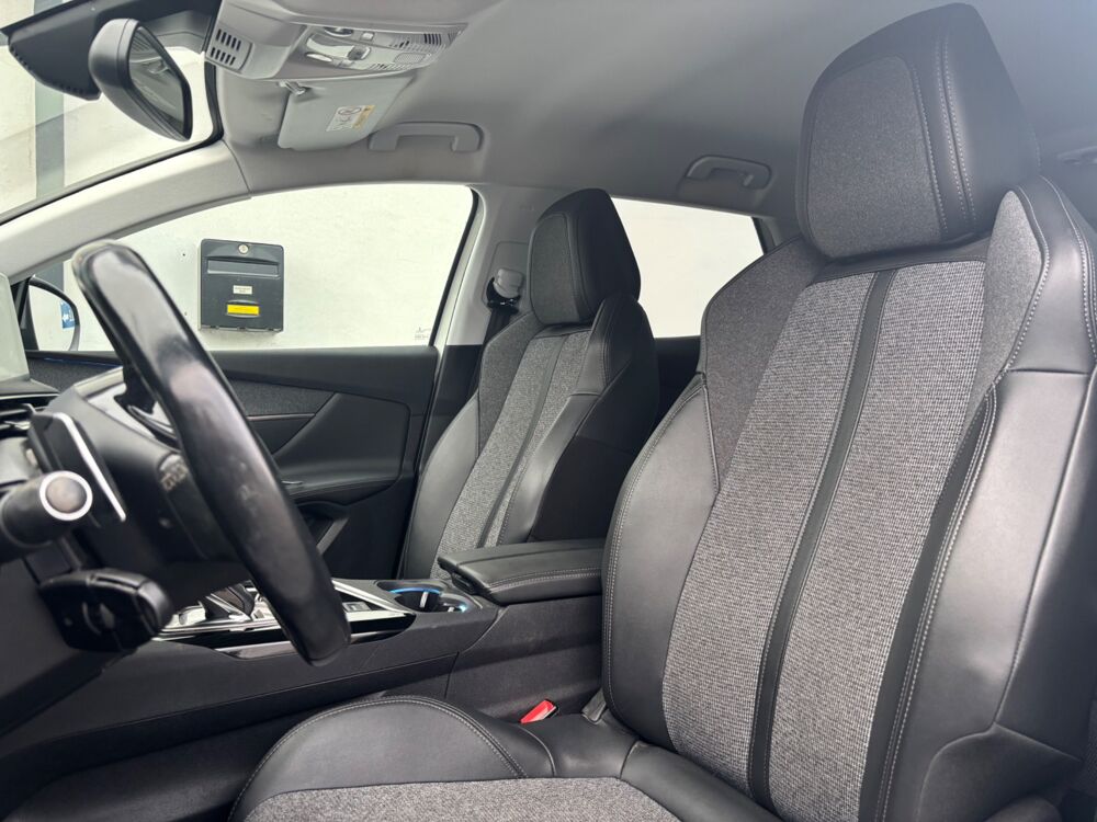 3008 1.5 BLUEHDI 130 CH ALLURE BUSINESS EAT BVA S&S / CARPLAY / C 2019 occasion 40000 Mont-de-Marsan