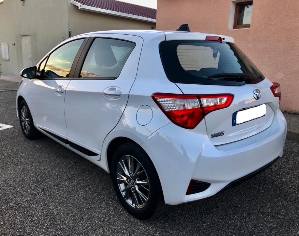 Yaris 1.5 VVTI 110 DYNAMIC 2018 occasion 26000 Valence