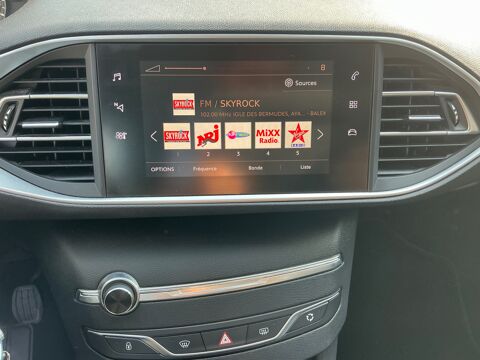 308 GENERATION-II 1.5 BLUEHDI 130 CH ACTIVE PACK START-STOP / CA 2019 occasion 17000 La Rochelle