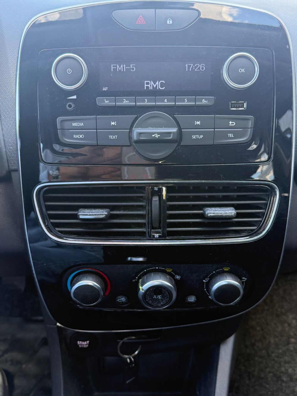 Clio 0.9 TCE 75 GENERATION 2019 occasion 33210 Maz&egrave;res