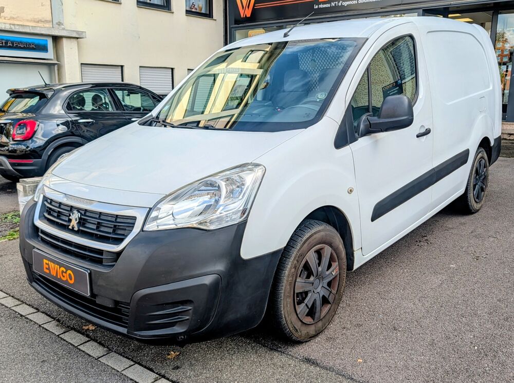 Partner FOURGON 1.6 BLUEHDI 100CH L2 CONFORT + / 2e MAIN - SIEGES CH 2016 occasion 57600 Forbach