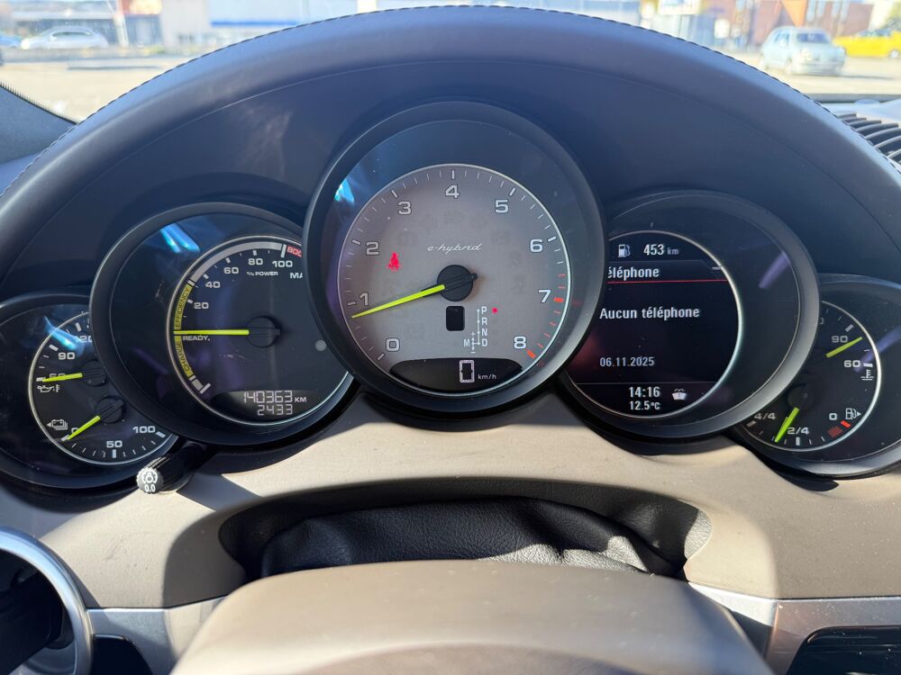 Cayenne 3.0 E-HYBRID 416CH PHEV S TIPTRONIC-S BVA 2016 occasion 26000 Valence