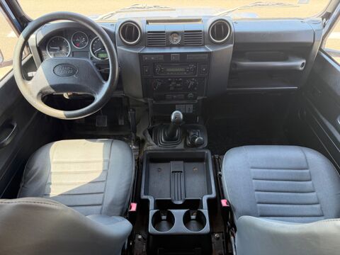 Defender 130 PICKUP 5 PLACES 2.4 TD4 122 CH 4WD CLIMATISATION 2010 occasion 40000 Mont-de-Marsan