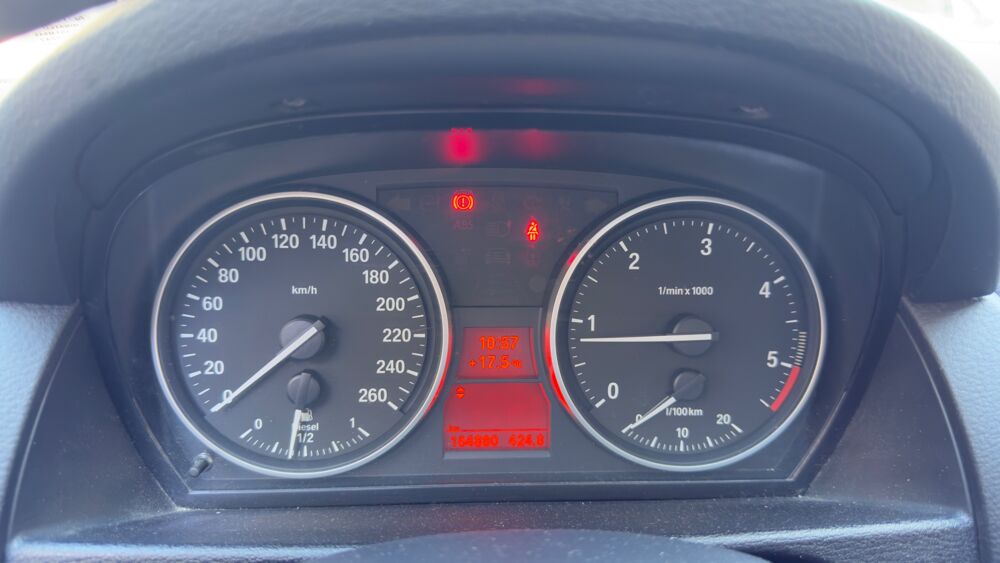 X1 1.6 D 116cv BUSINESS SDRIVE - RADAR DE RECUL / REGULATEUR DE 2013 occasion 69150 D&eacute;cines-Charpieu