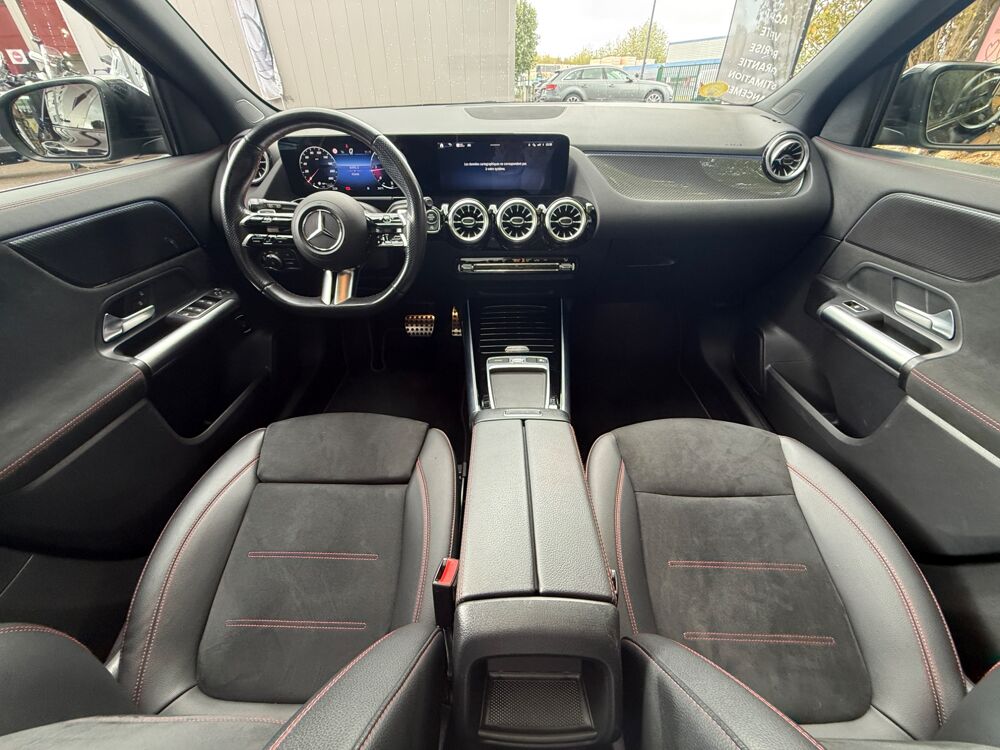 Classe GLA 2.0 200 D 150CH AMG LINE EDITION-1 8G-DCT BVA-TOIT OUVRANT- 2023 occasion 76150 Saint-Jean-du-Cardonnay