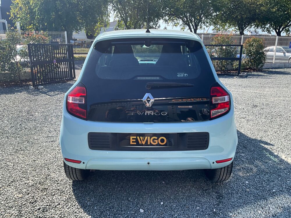 Twingo 1.0 SCE 70 COSMIC / CHAINE DE DISTRIBUTION / GARANTIT 12 MOI 2014 occasion 17000 La Rochelle