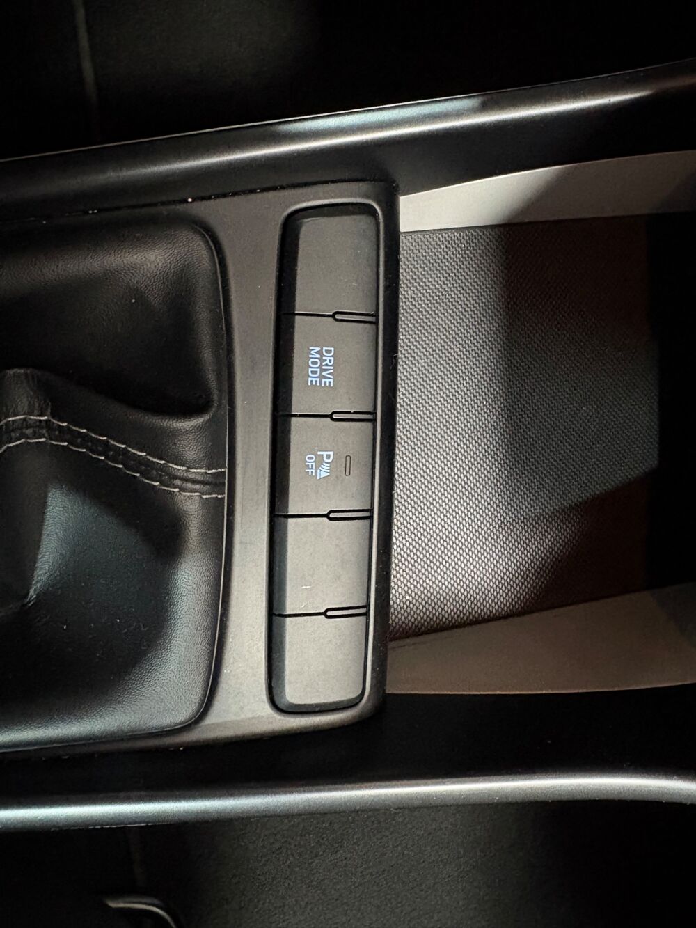 i20 1.0 T-GDI 100 HYBRID MHEV / ENTRETIEN HYUNDAI / CARPLAY / CA 2021 occasion 29000 Quimper