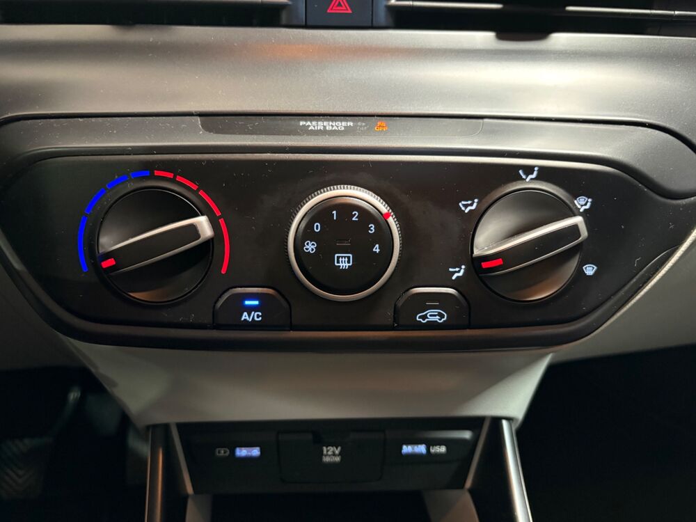 i20 1.0 T-GDI 100 HYBRID MHEV / ENTRETIEN HYUNDAI / CARPLAY / CA 2021 occasion 29000 Quimper