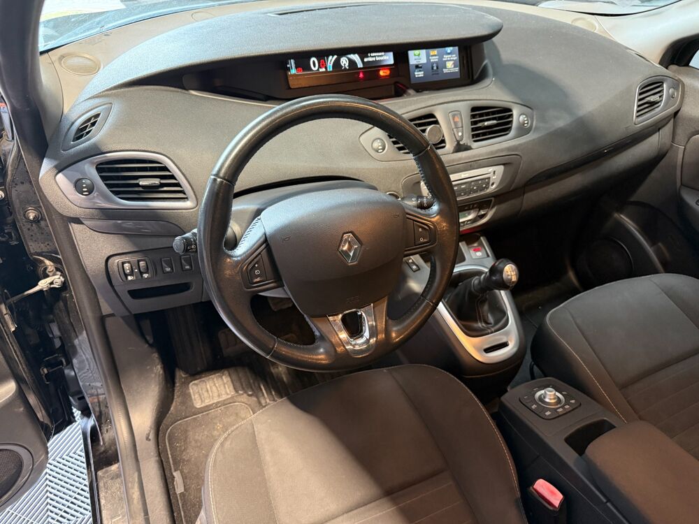 Grand scenic IV 1.2 TCE 130 ch ENERGY LIMITED 2015 occasion 65290 Juillan