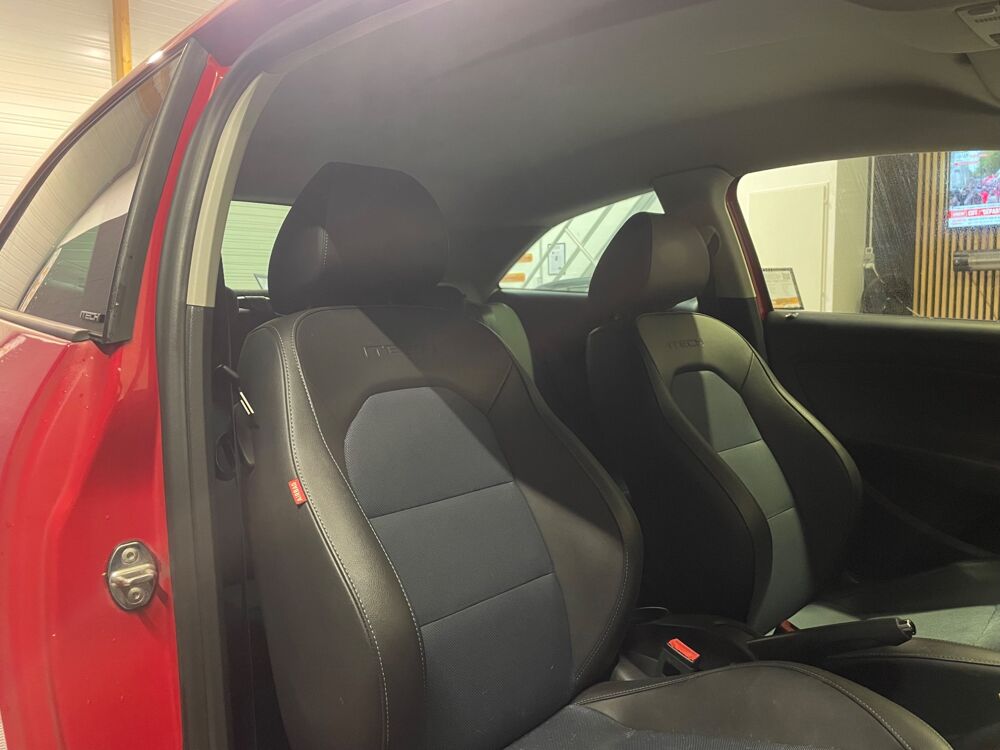 Ibiza 1.2 60ch ITECH XENON/ATTELAGE/CLIMATITATION 2014 occasion 78125 Gazeran