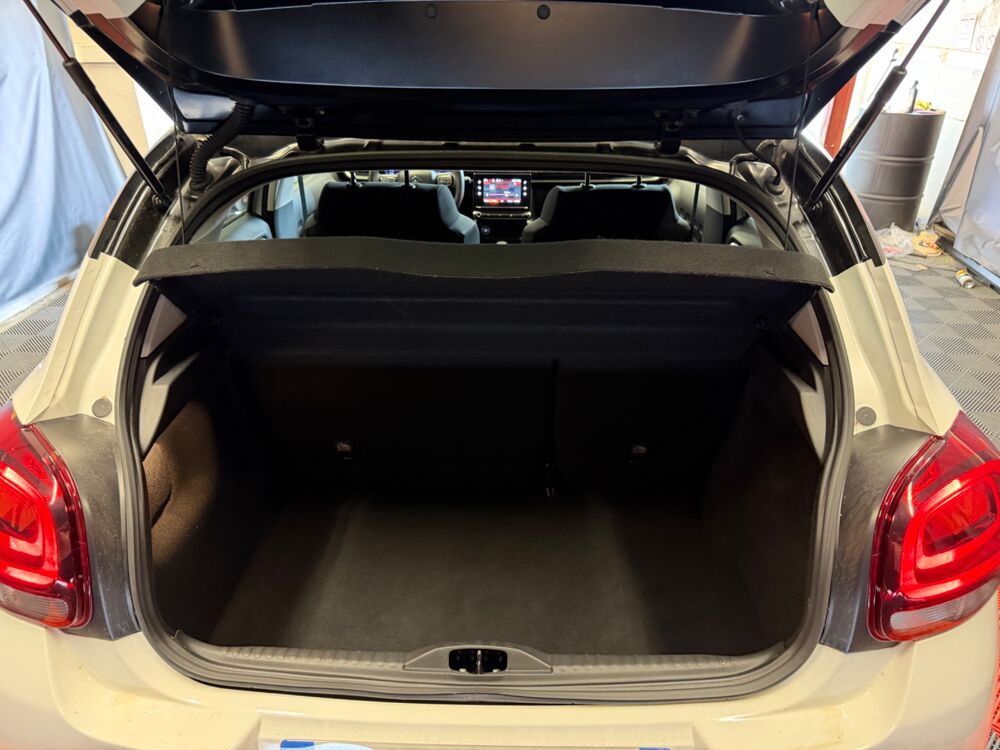 C3 GENERATION-III 1.5 BLUEHDI 100 Ch SHINE CARPLAY 2022 occasion 24750 Tr&eacute;lissac