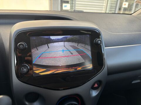 Aygo 1.0 VVTI 72CH X-PLAY X-SHIFT BVA - 1ERE MAIN - SUIVI COMPLET 2021 occasion 57600 Forbach