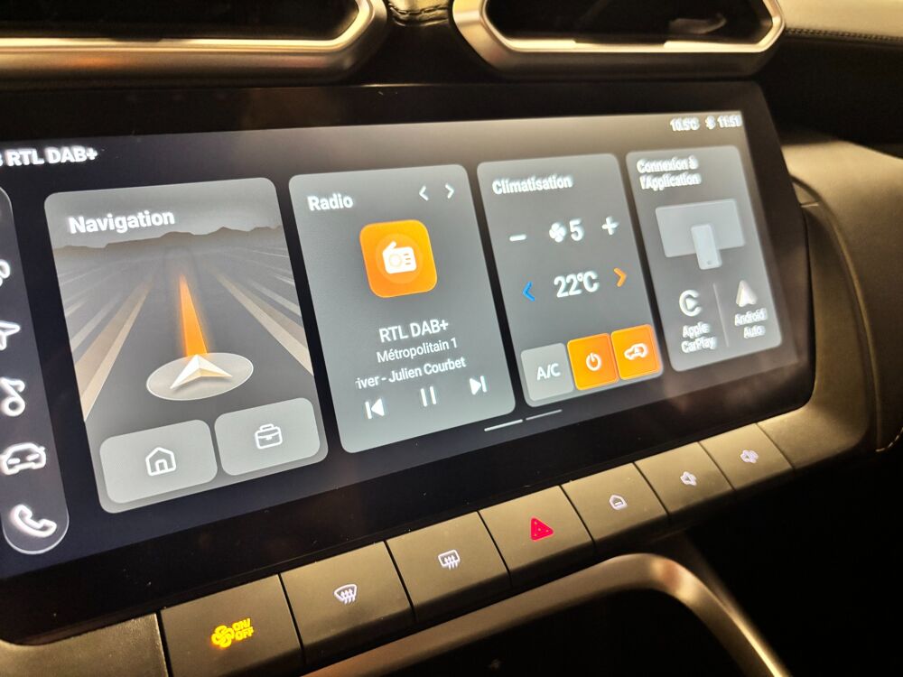 MG.ZS 1.5 197ch 100 FULL-HYBRID HYBRID-PLUS 1.83KWH LUXURY BVA/ CA 2024 occasion 78125 Gazeran
