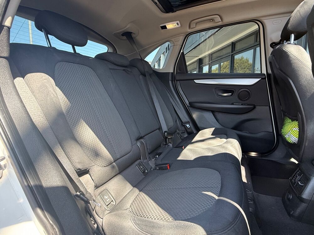Serie 2 218 D 2.0 ACTIVE-TOURER SPORT 150Ch BVA - TOIT OUVRANT 2015 occasion 26000 Valence
