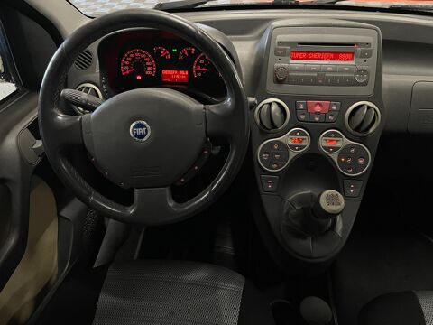 Panda FIAT PANDA 4X4 1.3 MULTIJET 16v 70ch CLIMBING - TOIT OUVRANT 2006 occasion 69400 Arnas