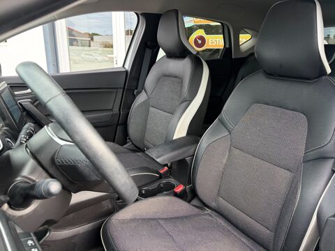 Captur 1.6 E-Tech full hybrid 145ch Techno / Entretien Constructeur 2022 occasion 64122 Urrugne