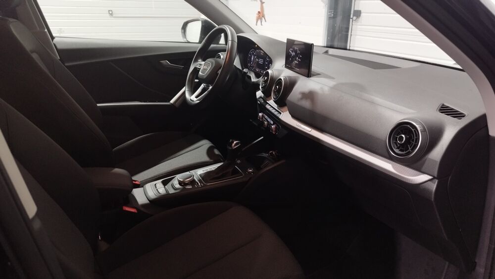 Q2 35 TFSI 150CH S-LINE / CARPLAY / S-TRONIC BVa7 2023 occasion 17430 Tonnay-Charente