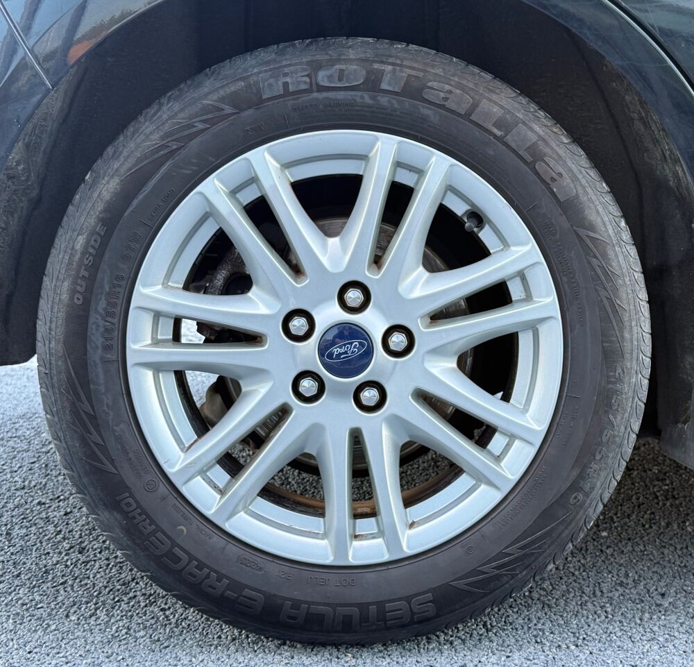 Focus C-MAX 1.0 SCTI 125 TITANIUM 2014 occasion 33210 Maz&egrave;res