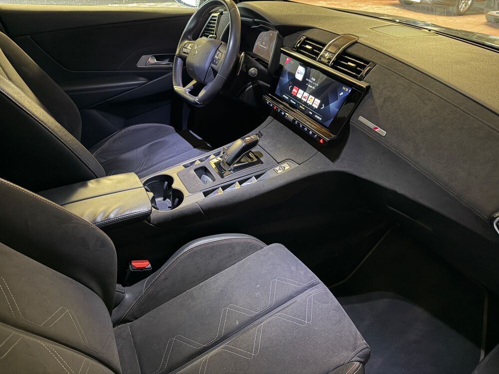 DS3 2.0 BLUEHDI 180CH PERFORMANCE LINE BVA-ENTRETIEN COMPLET DS 2018 occasion 69400 Arnas