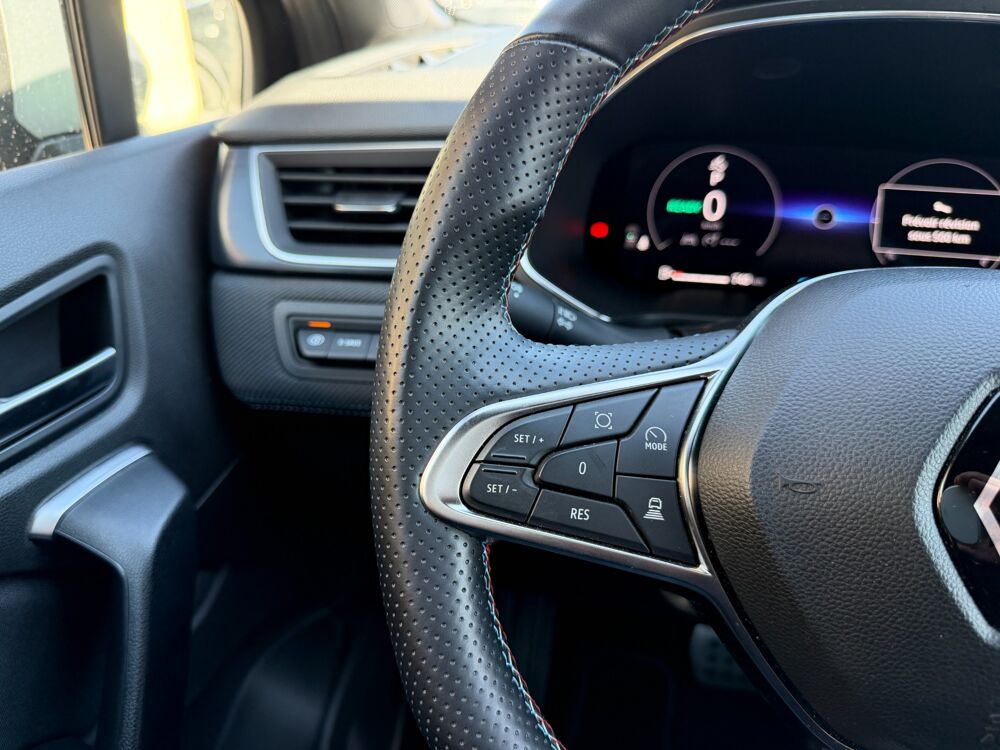 Captur 1.6 E-TECH 145CH FULL-HYBRID ESPRIT ALPINE BVA 2025 occasion 13700 Marignane