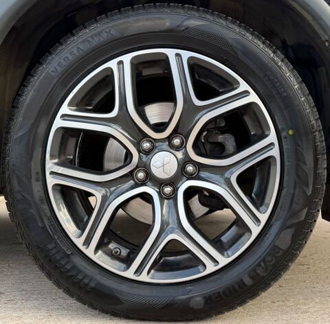 Outlander III (2) 2.2 DI-D INTENSE NAVi 4WD AUTO + ATTELAGE + SI&Egrave;GES A 2016 occasion 54000 Nancy
