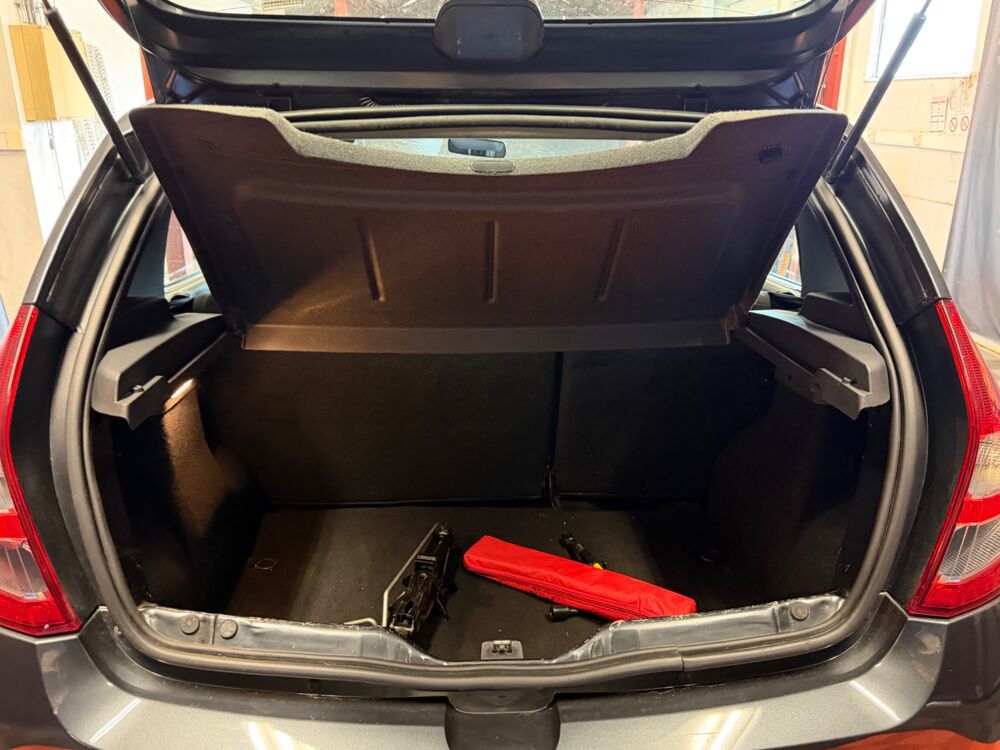 Sandero STEPWAY 1.5 DCI 90 Ch 2011 occasion 24750 Tr&eacute;lissac