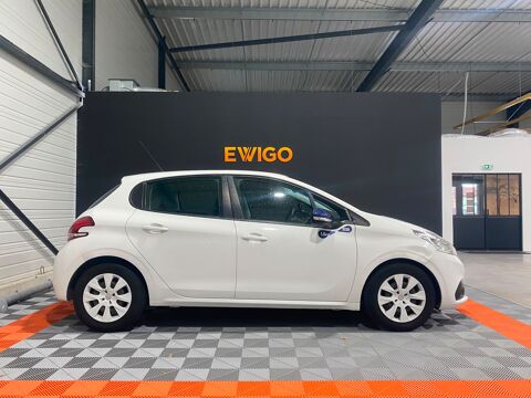 208 PEUGEOT - PHASE I 1.2 70CV LIKE / DISTRIBUTION NEUVE / I 2016 occasion 17430 Tonnay-Charente