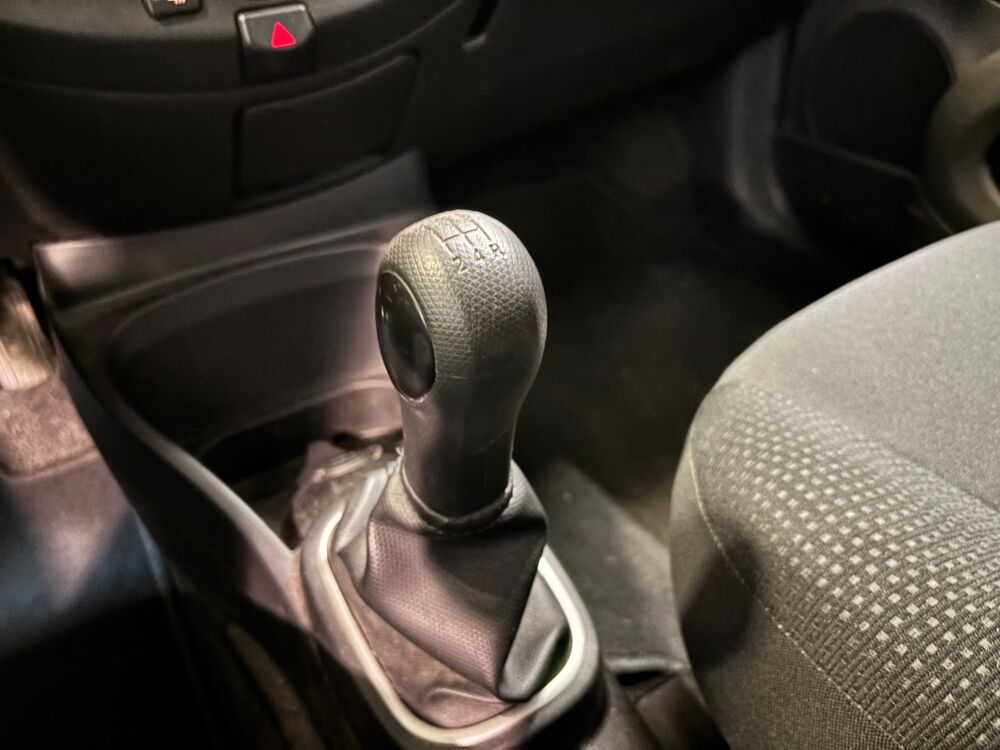 Micra 1.2 65ch CONNECT EDITION/ 1ERE MAIN/ CLIM/ BLUETOOTH/ ENTRET 2010 occasion 78125 Gazeran
