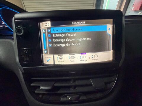 208 GENERATION-I 1.6 E-HDI 115 CH FELINE-TOIT PANO-BLUETOOTH 2013 occasion 60740 Saint-Maximin
