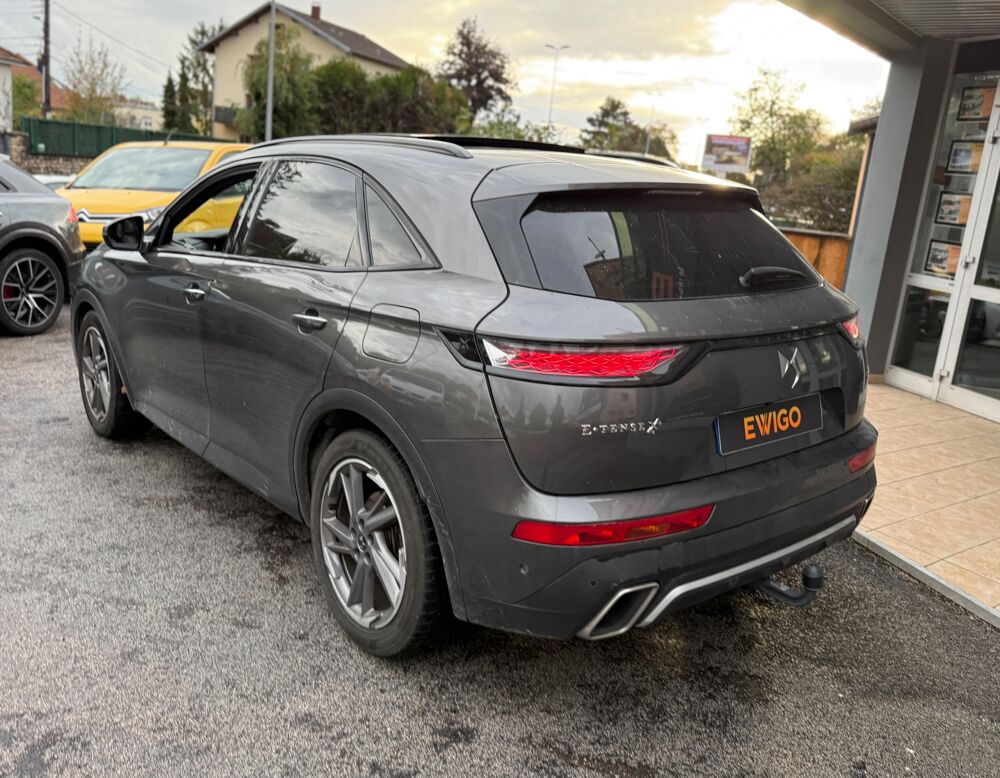 DS3 1.6 300 CH PHEV HYBRID 13.2KWH RIVOLi 4X4 BVA 2022 occasion 25000 Besan&ccedil;on