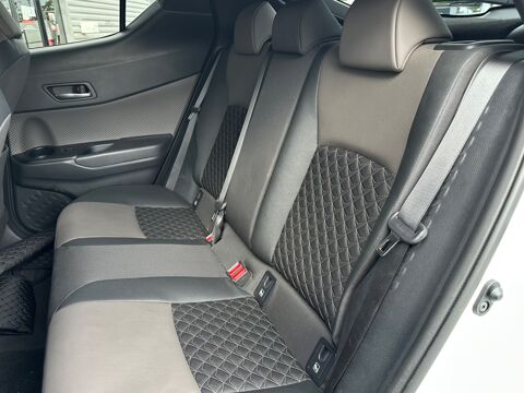 C-HR 1.8 HSD 122 CH FULL-HYBRID DISTINCTIVE 4X2 E-CVT / CAM&Eacute;RA / 2022 occasion 47000 Agen