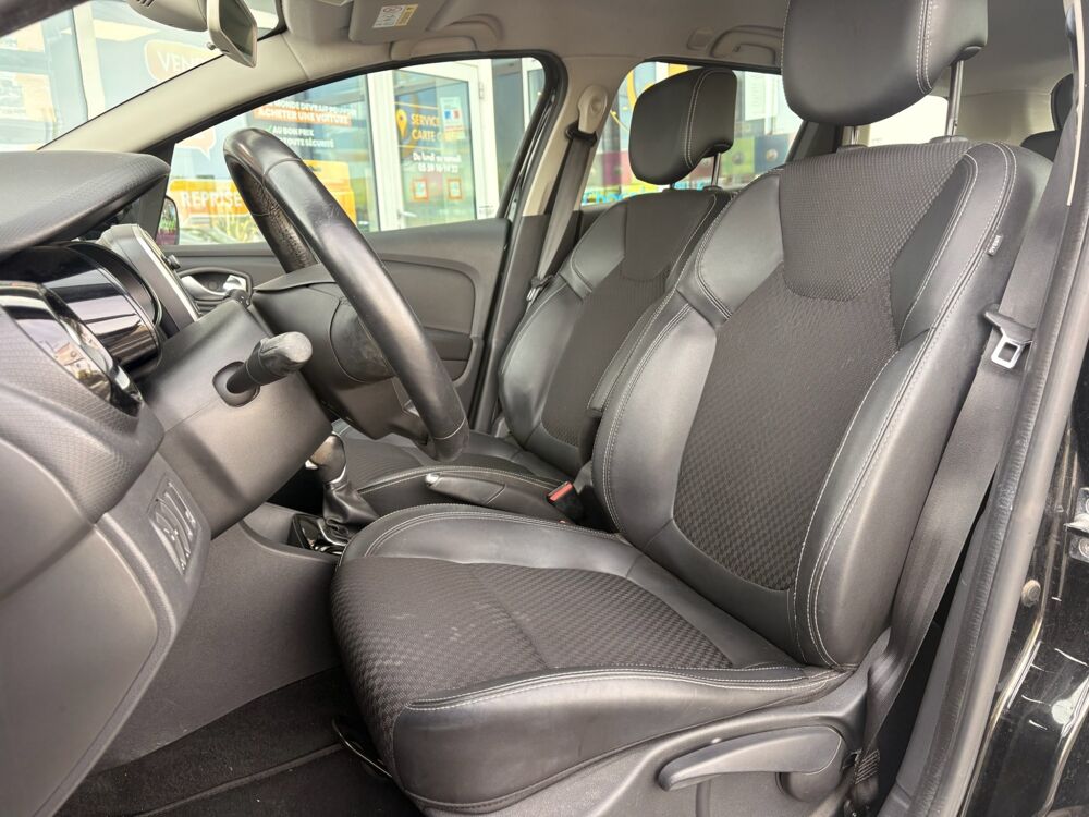 Clio ESTATE 1.2 TCE 120 ch ENERGY INTENS BVA 2018 occasion 64320 Idron