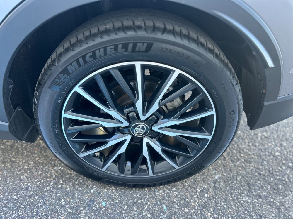 C-HR 1.8 HSD 122H 100 FULL-HYBRID 4X2 E-CVT BVA / CAMERA DE RECUL 2017 occasion 47000 Agen