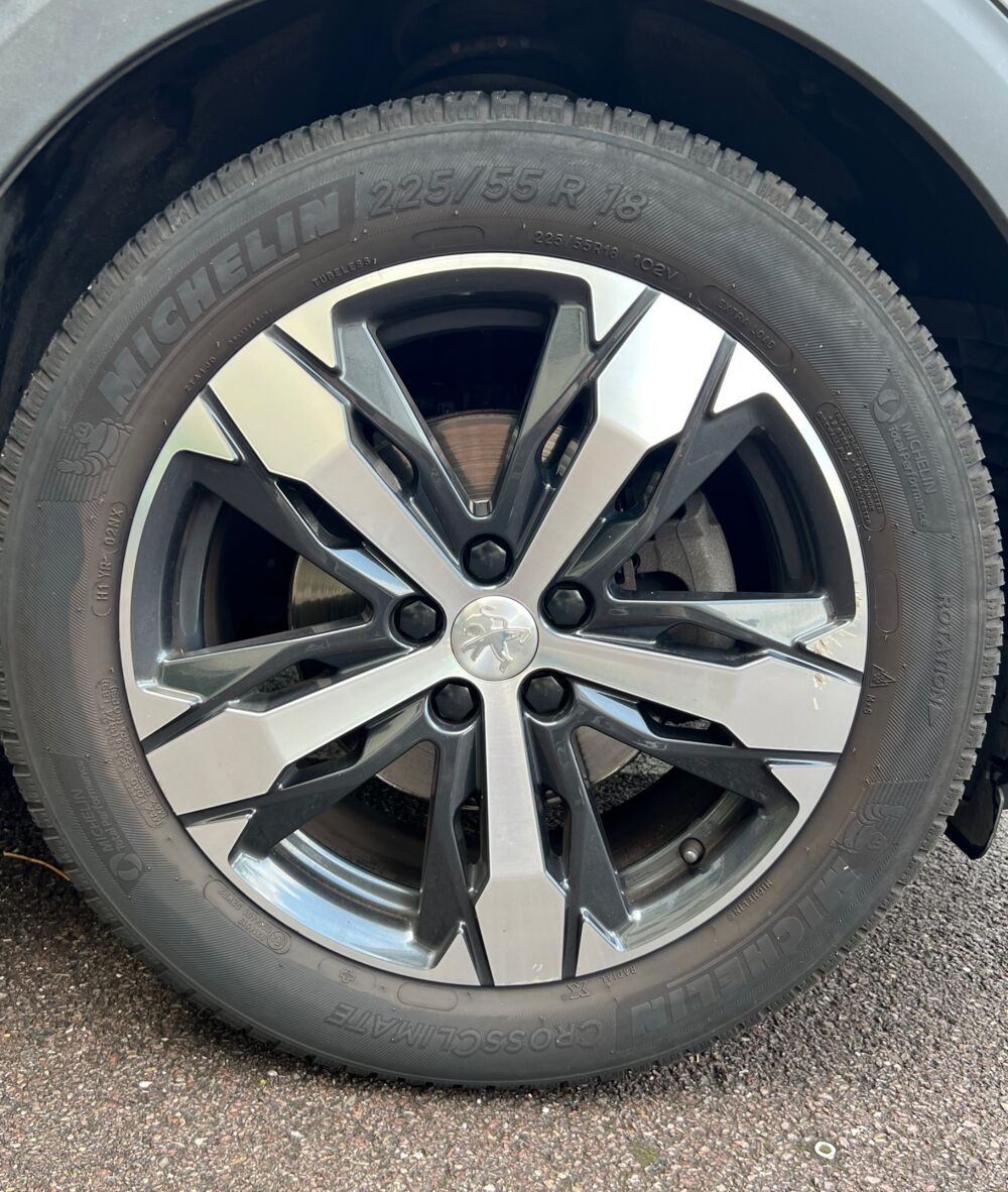 3008 1.2 PURETECH 130ch ALLURE - COURROIE CHANG&Eacute;E/CAM&Eacute;RA 360/HAYO 2018 occasion 57600 Forbach