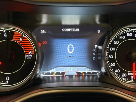 Cherokee 2.2 CRD 200 Ch OVERLAND AWD ACTIVE-DRIVE BVA TOIT OUVRANT/ S 2017 occasion 24750 Tr&eacute;lissac