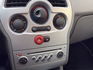 Modus 1.2 75 ECO POINT-COM - CT VIERGE - ENTRETIEN RENAULT - GARAN 2011 occasion 68000 Colmar