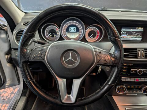 Classe C 200CDI AVANTGARDE 136CH - ENTRETIEN MERCEDES - 4 ROUES HIVER 2012 occasion 69400 Arnas