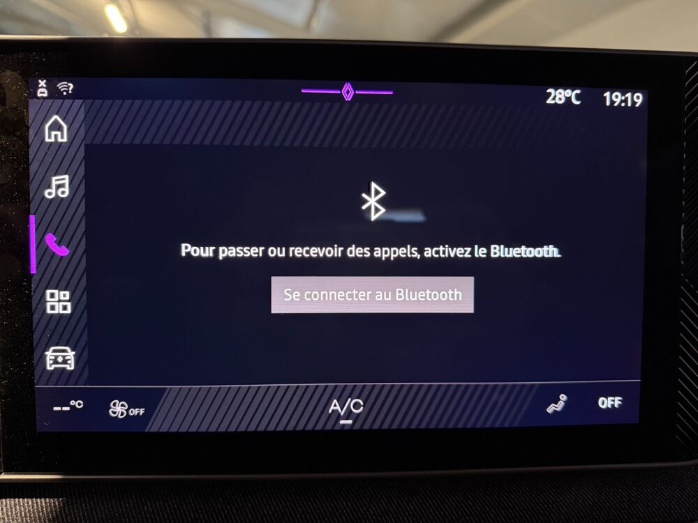 R5 E-TECH 150 ch 52KWH CONFORT TECHNO - 1&Egrave;RE MAIN 2025 occasion 65290 Juillan