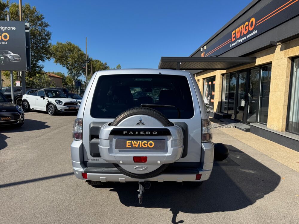 Pajero 3.2 DI-D 200CH INTENSE 4WD - SIEGES SEMI CUIR - 7 PLACES 2012 occasion 13700 Marignane