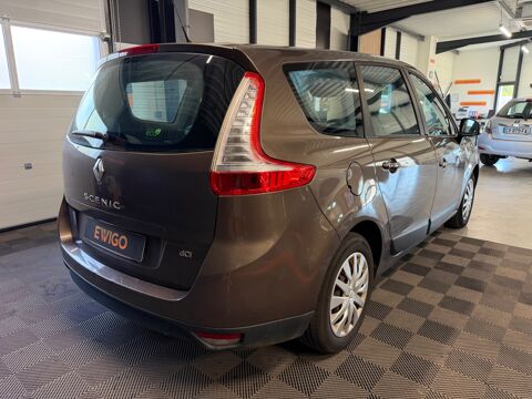 Grand scenic IV DCI 130 ENERGY - ENTRETIEN OK - CT OK - 7 PLACES 2010 occasion 79000 Niort