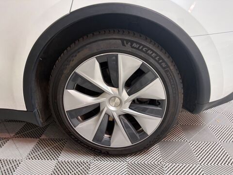 Model Y STANDARD 255 ch 60KWH RWD - AUTOPILOT - TOIT PANORAMIQUE - A 2022 occasion 78125 Gazeran
